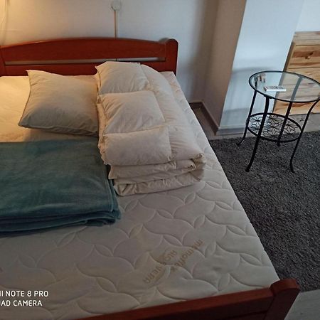 Apartamento Tatjanina Garsonjera Subotica Exterior foto